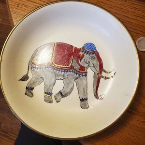 Vintage Fenton design bowl hand painted in Hong Kong